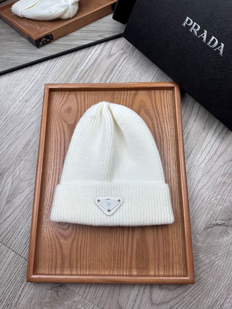 Prada Beanies-052