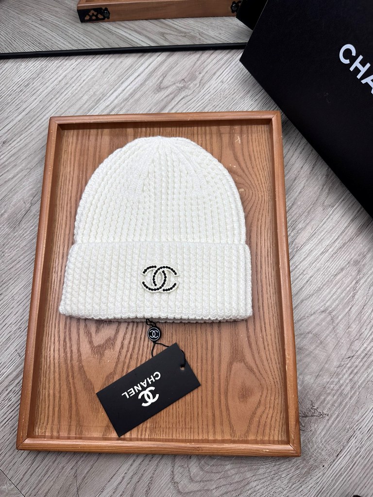 Chanel Beanies-145
