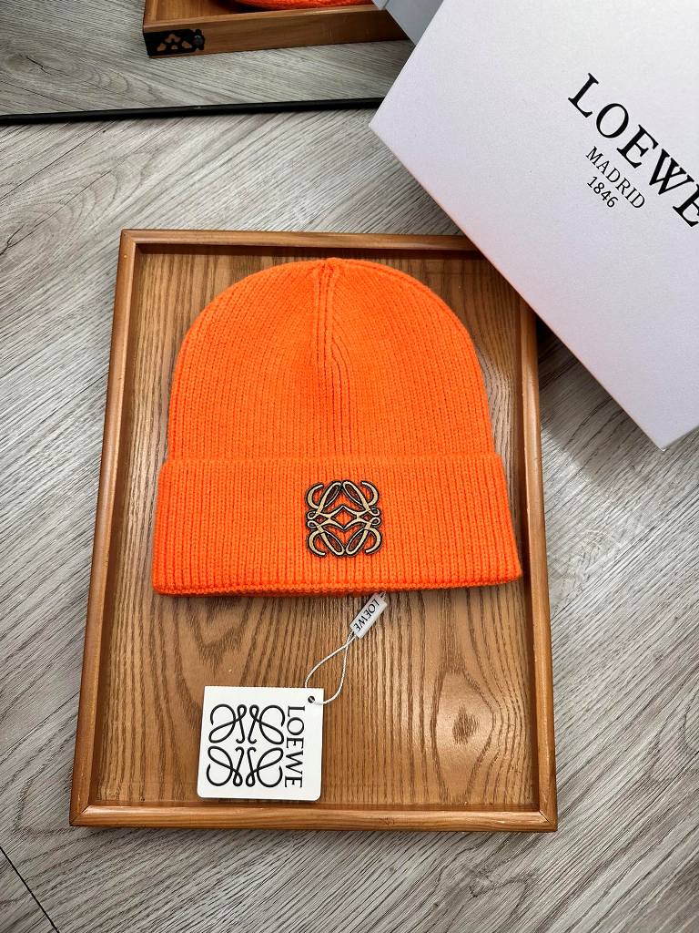 Loewe Beanies-033