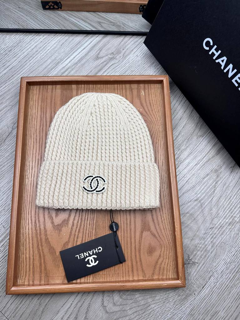 Chanel Beanies-143
