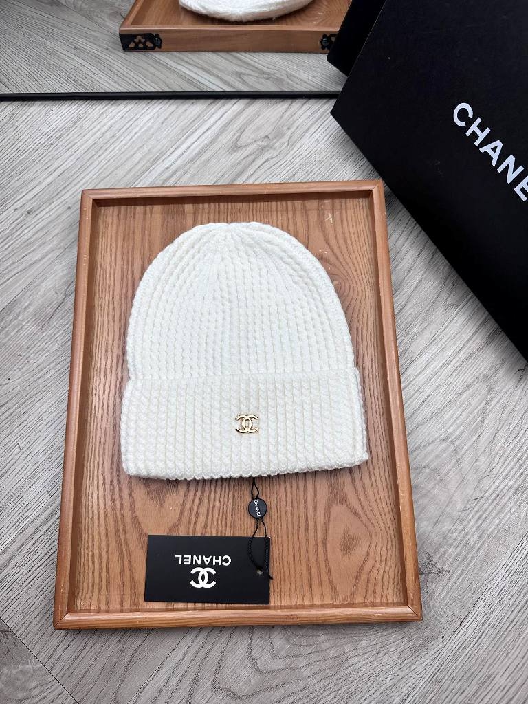 Chanel Beanies-138