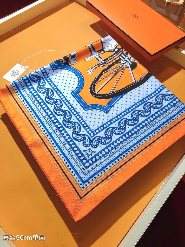 Hermes Silk Scarf-037