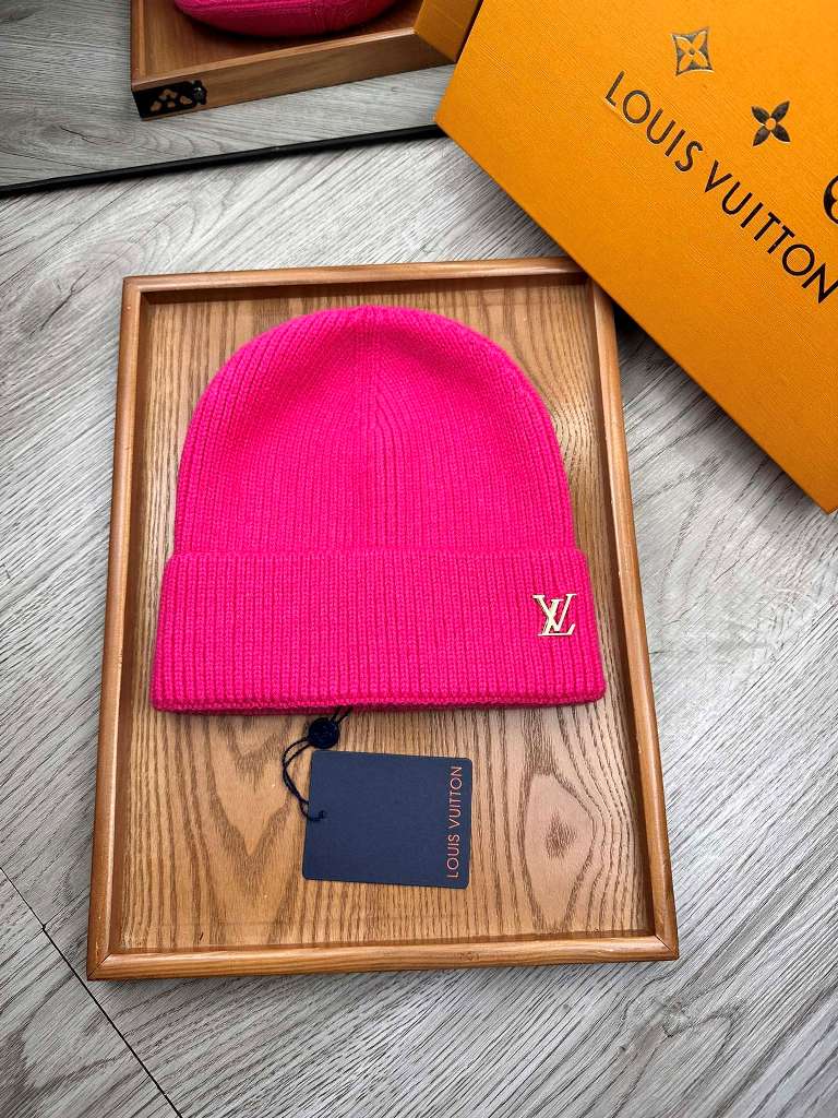 LV Beanies-022