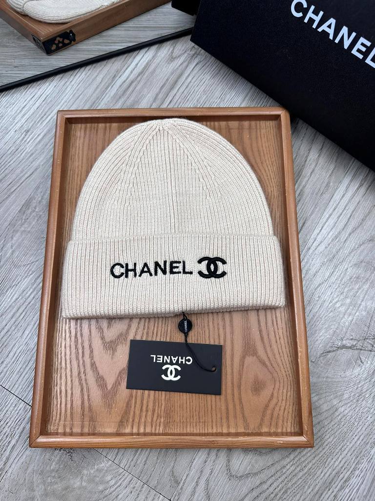 Chanel Beanies-133
