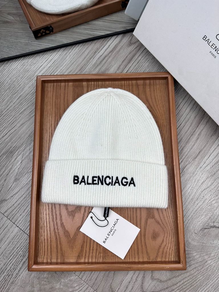 Balenciaga Beanies-012