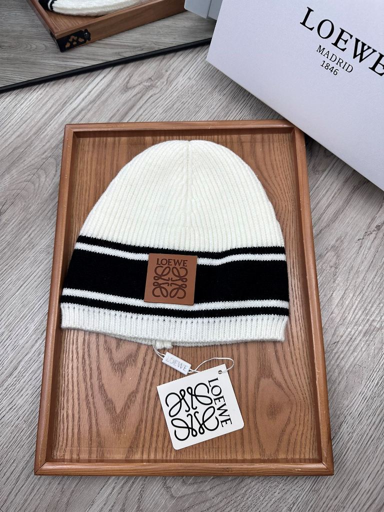 Loewe Beanies-012