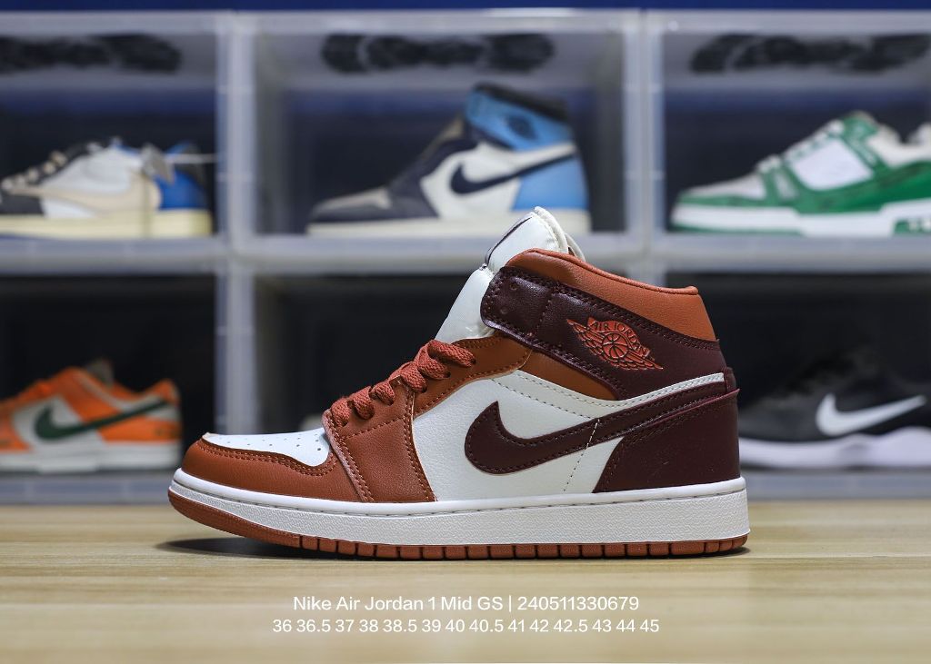 Air Jordan 1 Mid GS-001