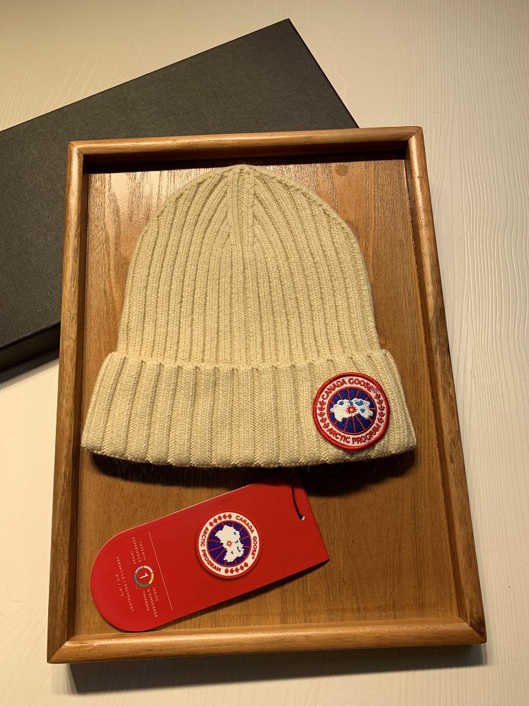 Canada Goose Beanies-025