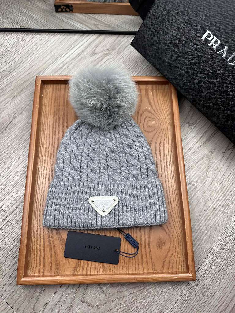 Prada Beanies-047