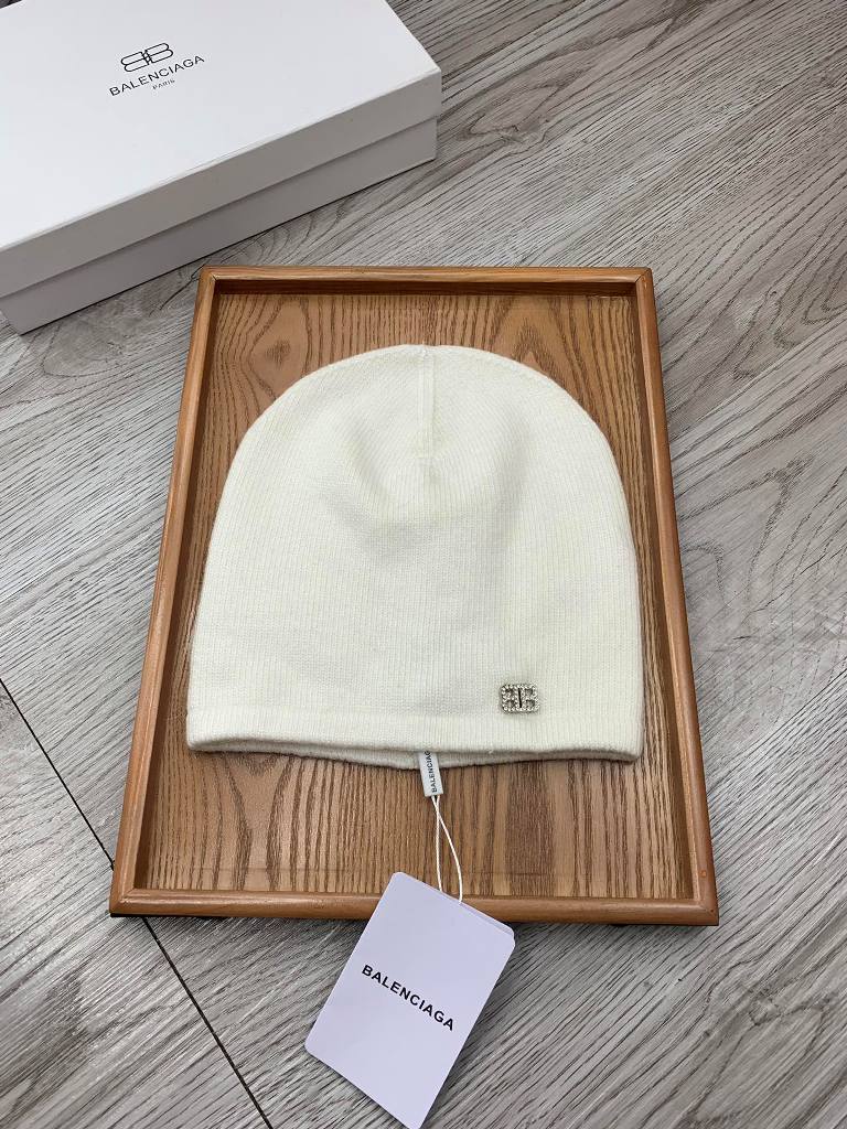 Balenciaga Beanies-010