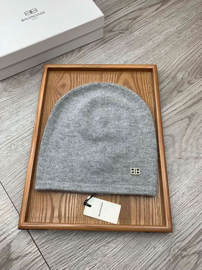 Balenciaga Beanies-009