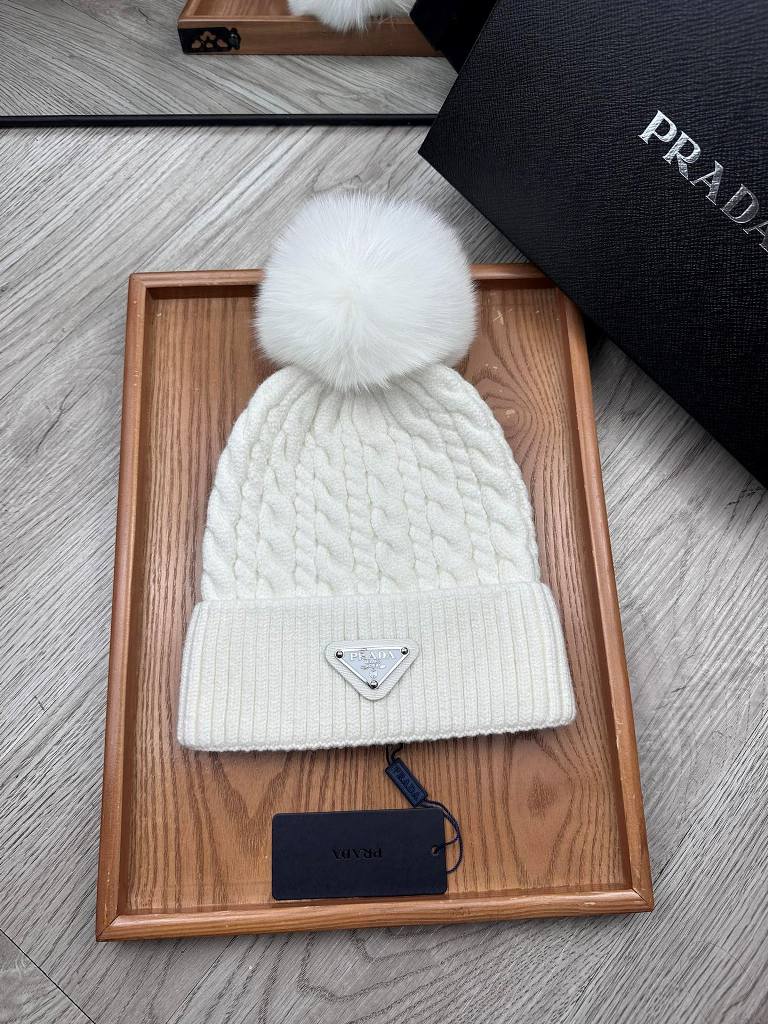 Prada Beanies-044