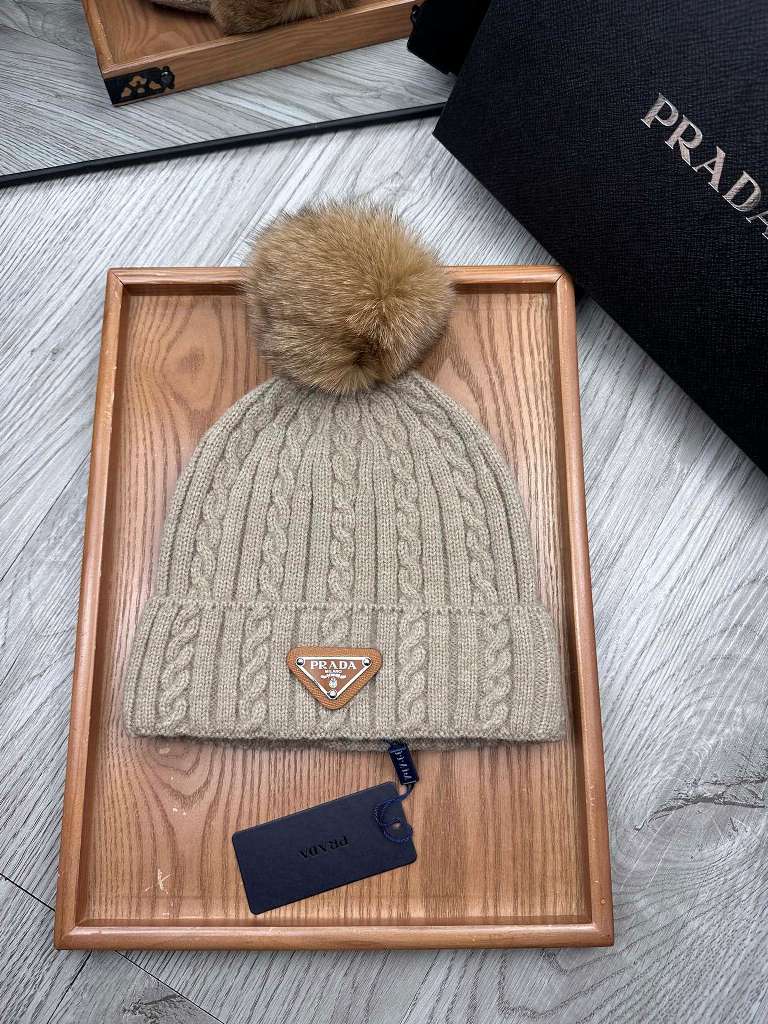 Prada Beanies-042