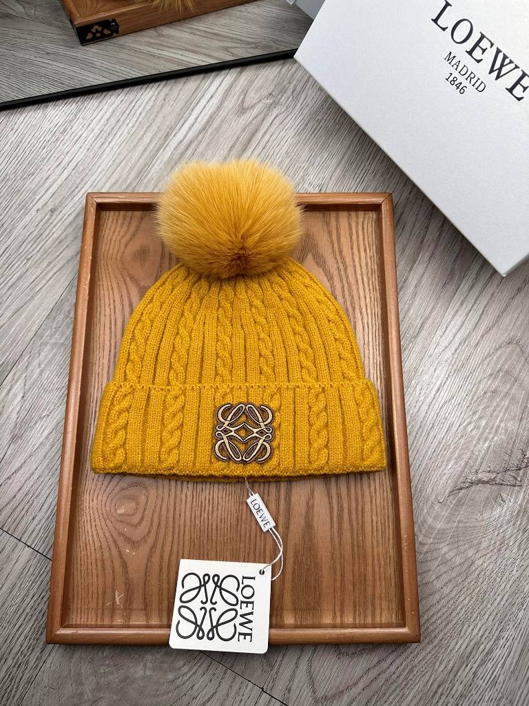 Loewe Beanies-004
