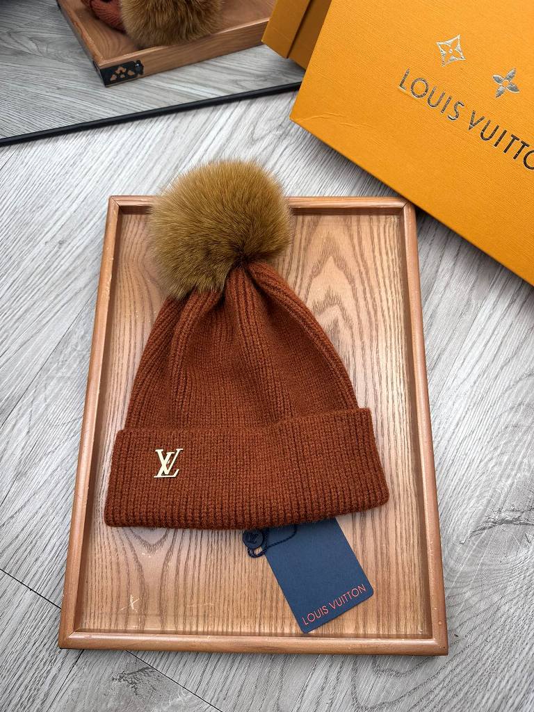 LV Beanies-011