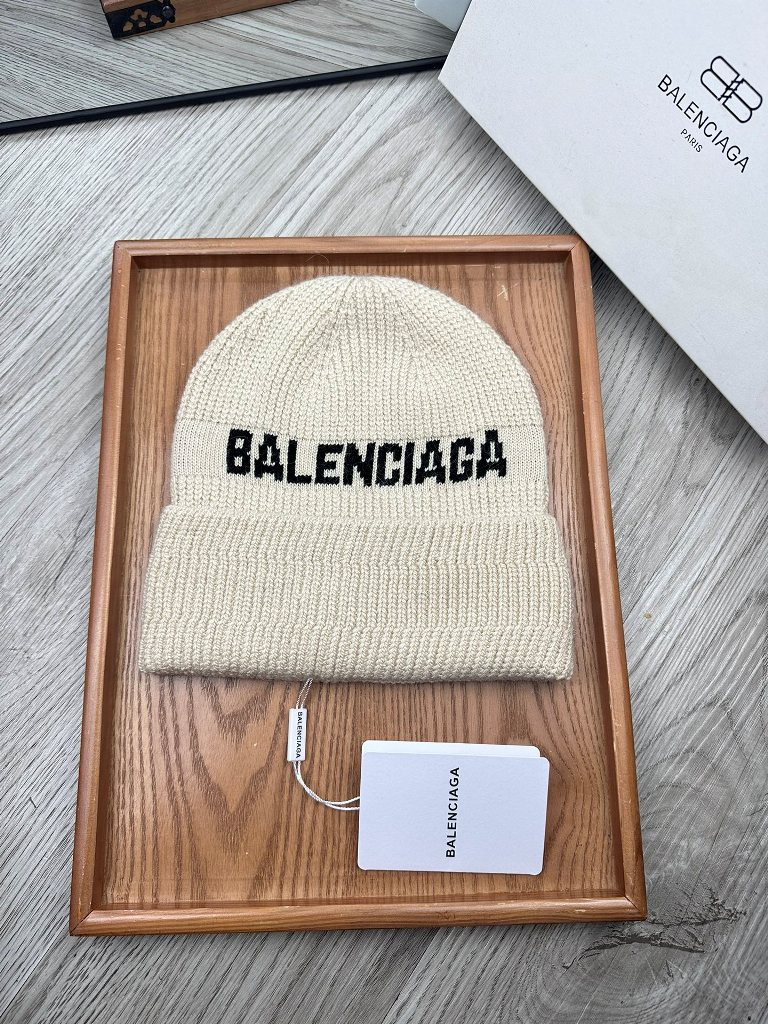 Balenciaga Beanies-005