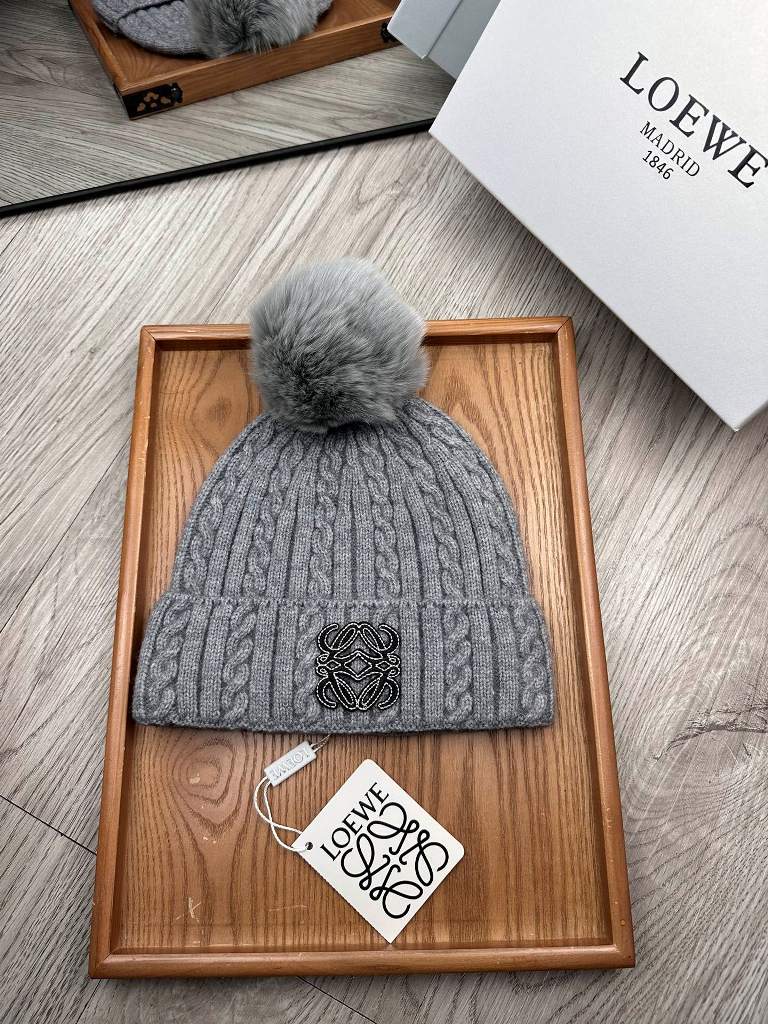 Loewe Beanies-002