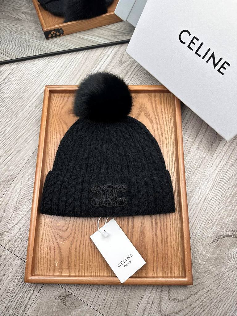 Celine Beanies-055