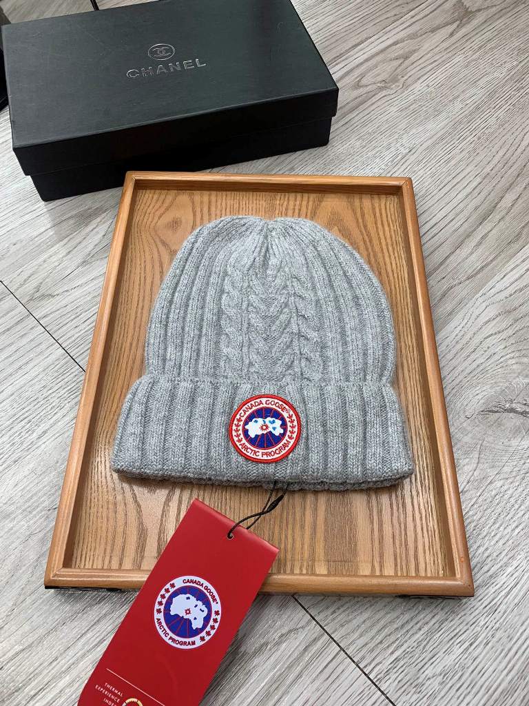 Canada Goose Beanies-014