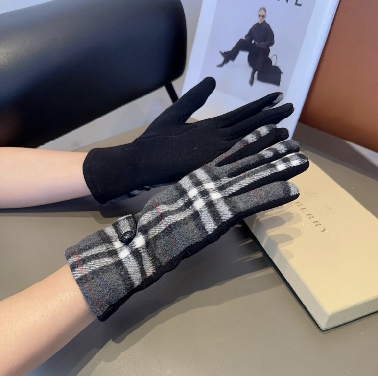 Burberry Gloves(AAA)-031
