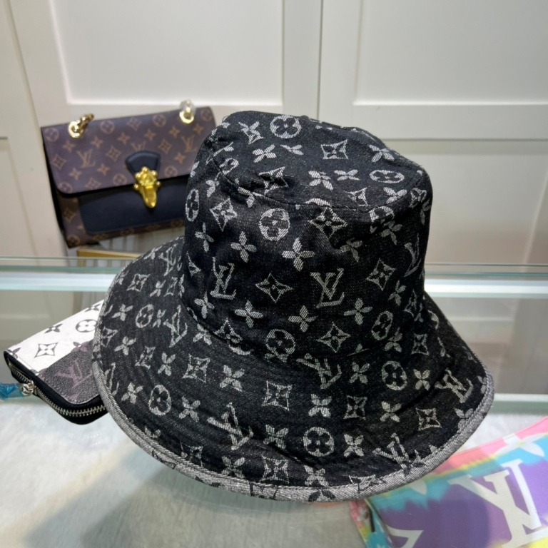 LV Hats-004