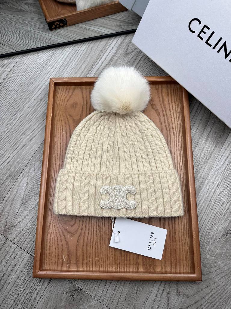 Celine Beanies-054