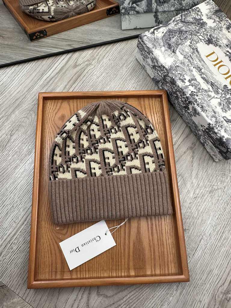 Dior Beanies-002
