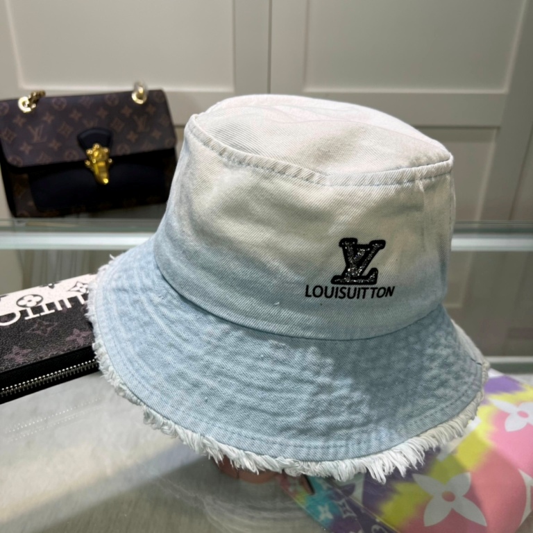 LV Hats-003