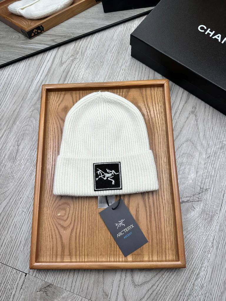 Arc Teryx Beanies-002