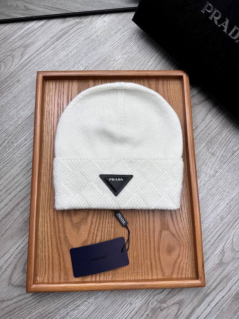 Prada Beanies-036