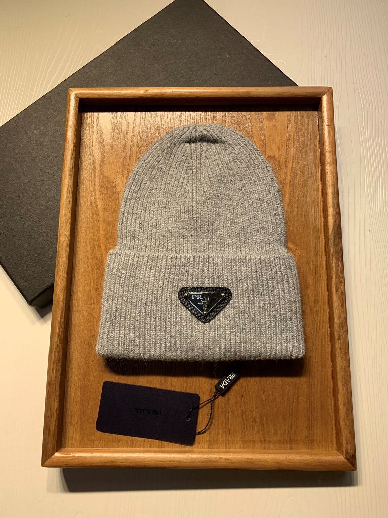 Prada Beanies-025