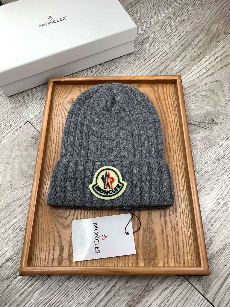 Moncler Beanies-119