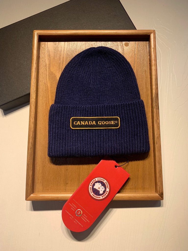 Canada Goose Beanies-008