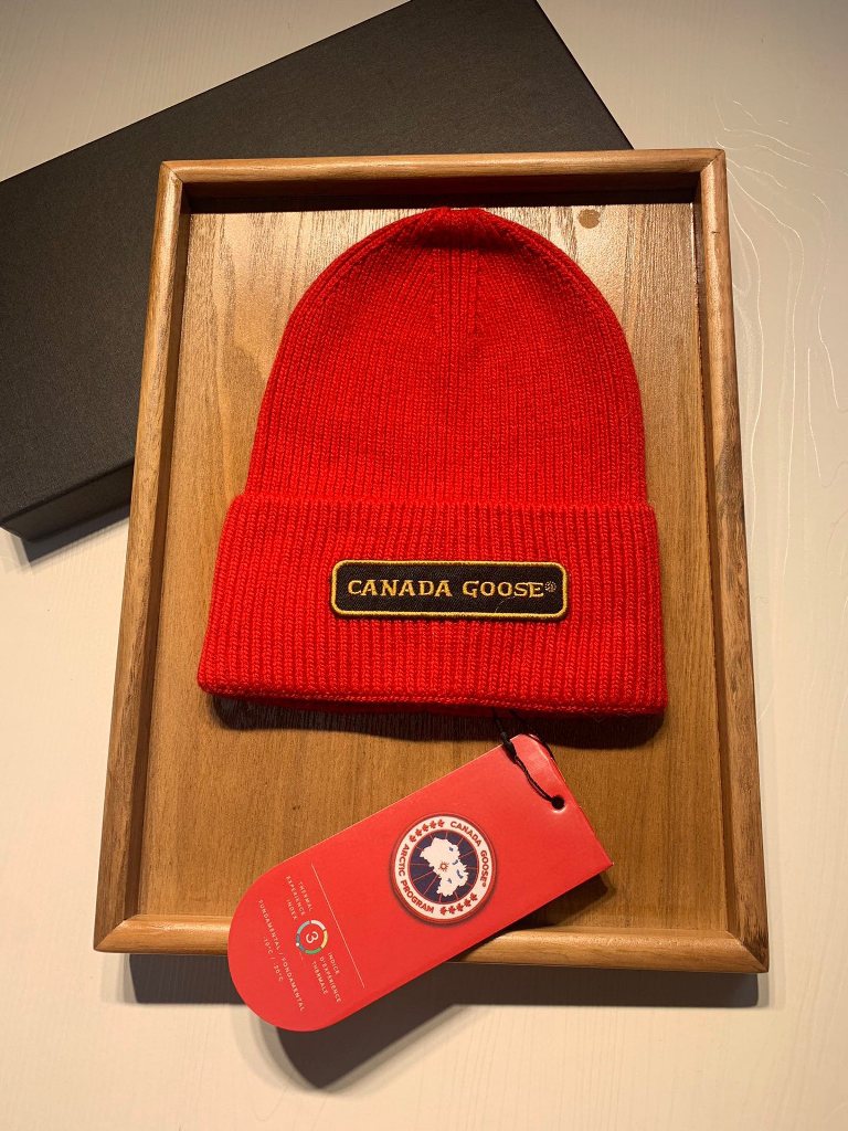 Canada Goose Beanies-006