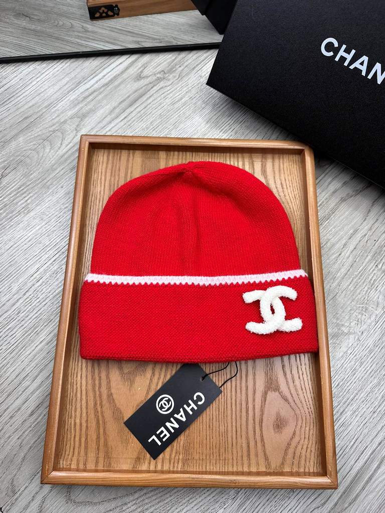 Chanel Beanies-103
