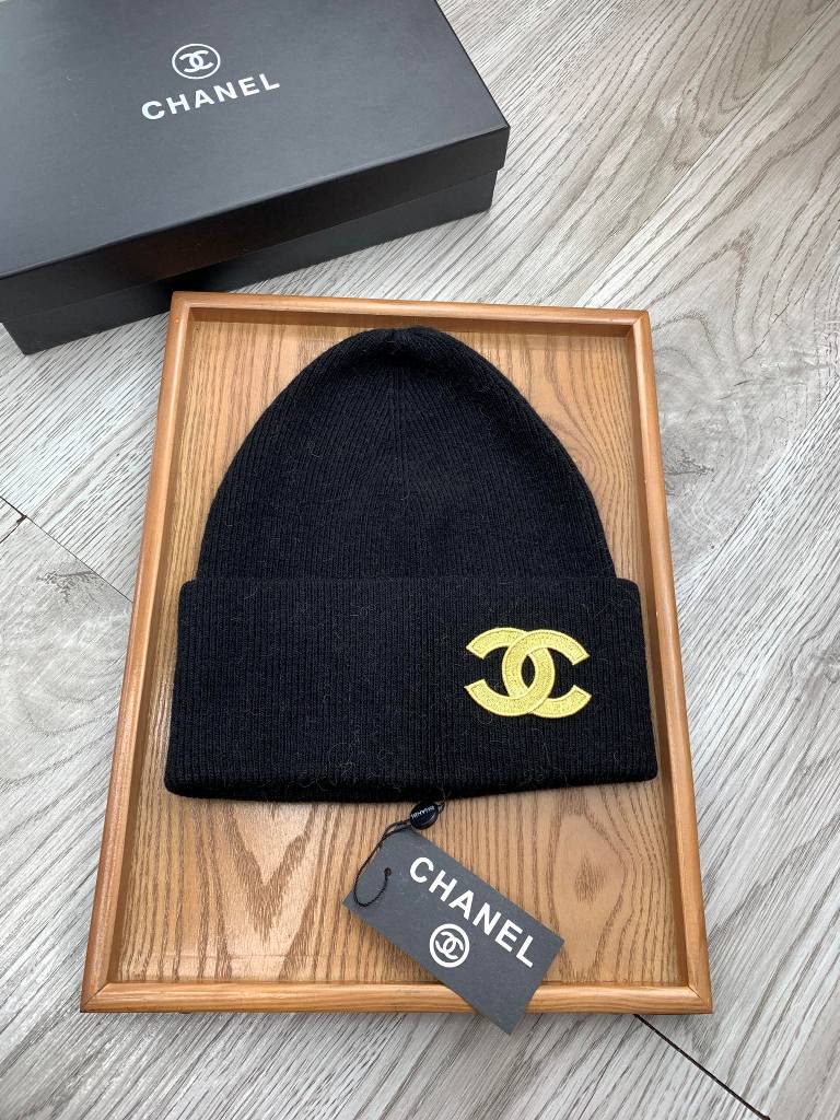 Chanel Beanies-098