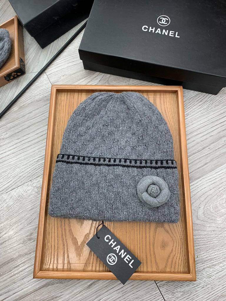 Chanel Beanies-094