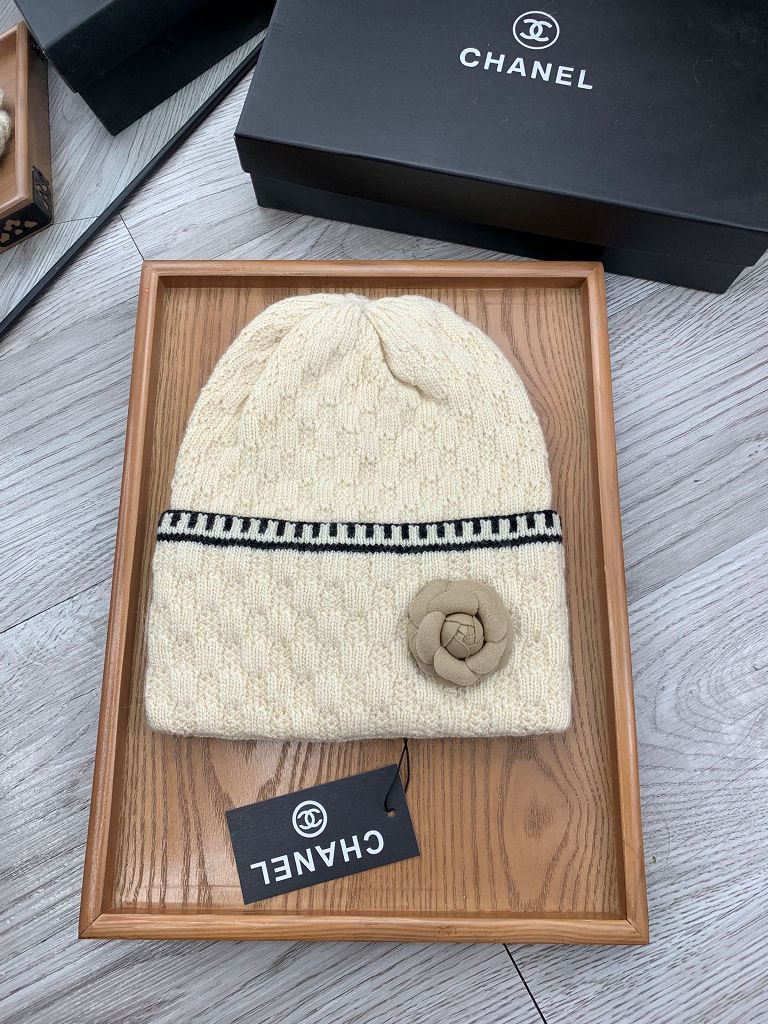 Chanel Beanies-093