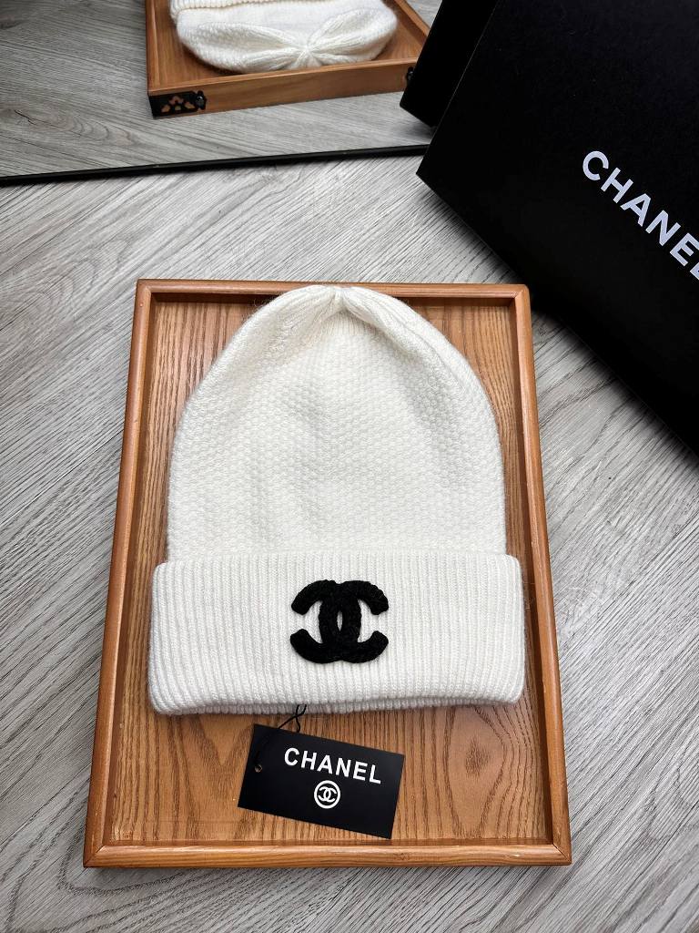 Chanel Beanies-074