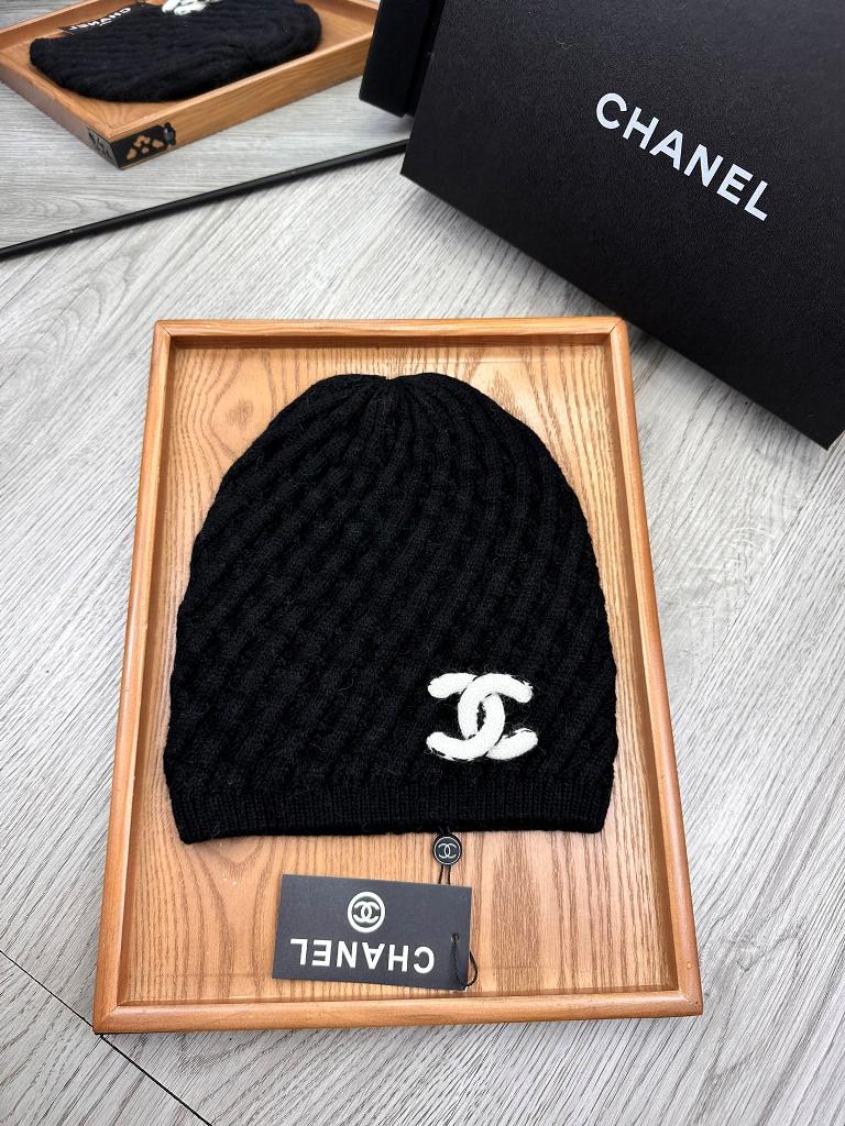 Chanel Beanies-060