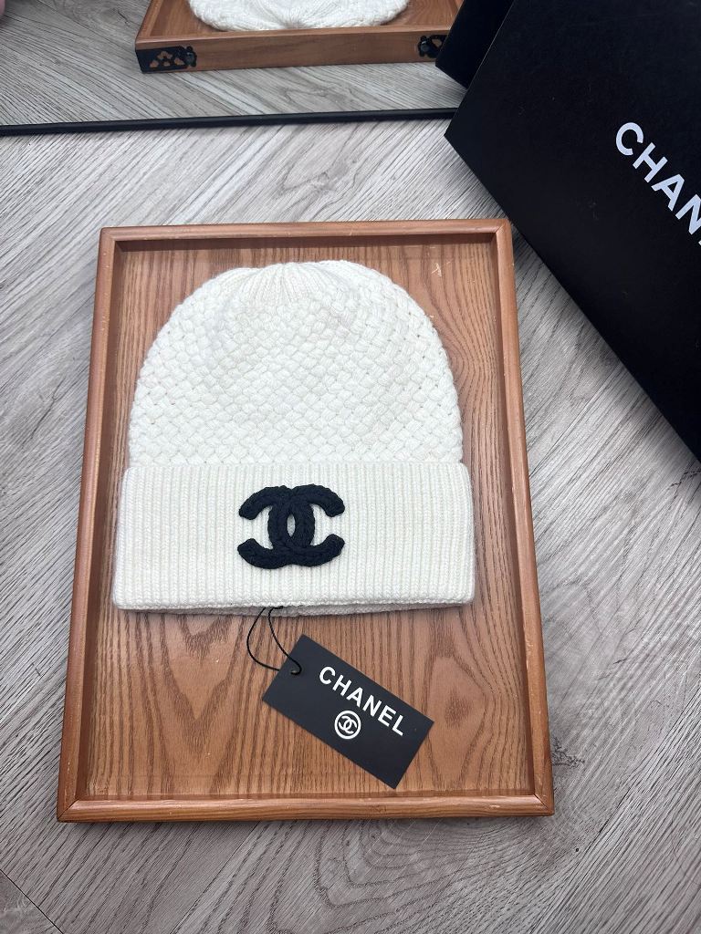 Chanel Beanies-055