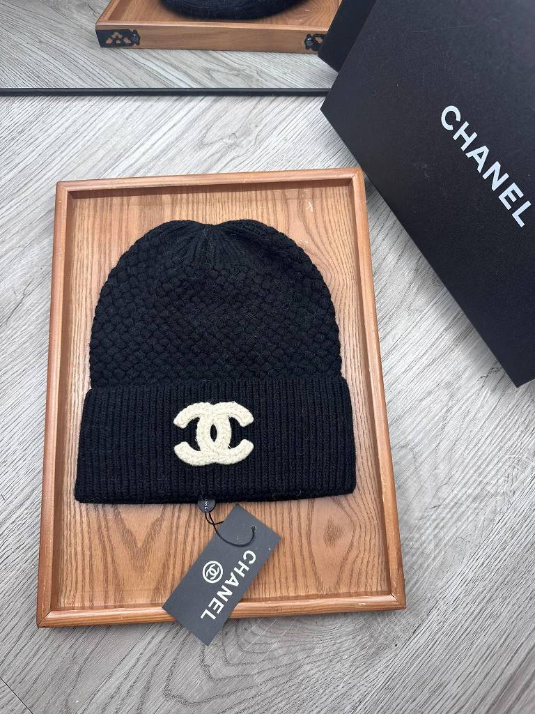 Chanel Beanies-053