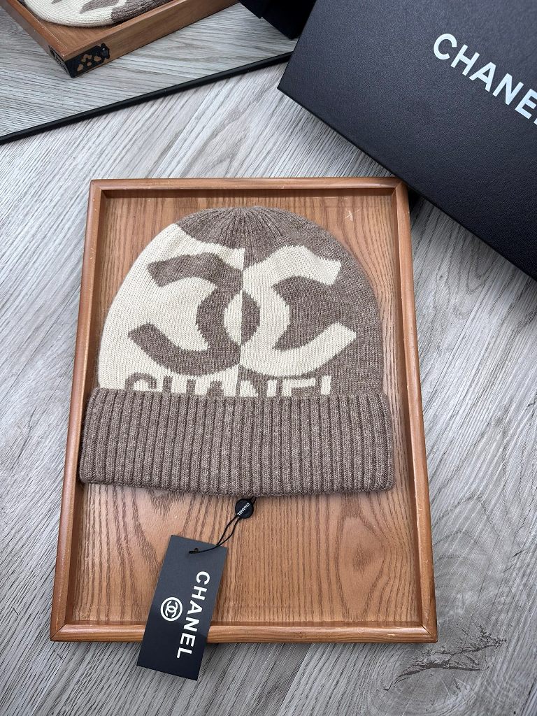 Chanel Beanies-048