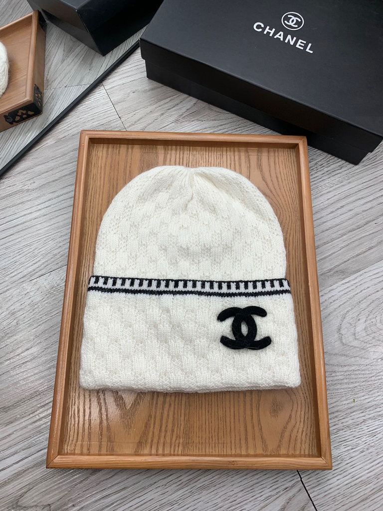 Chanel Beanies-036