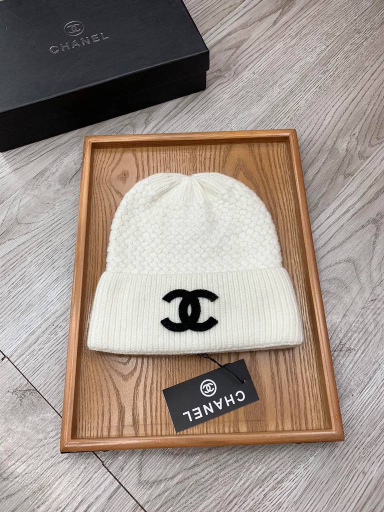 Chanel Beanies-029