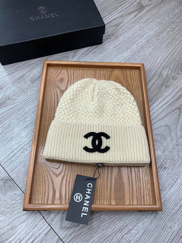 Chanel Beanies-027