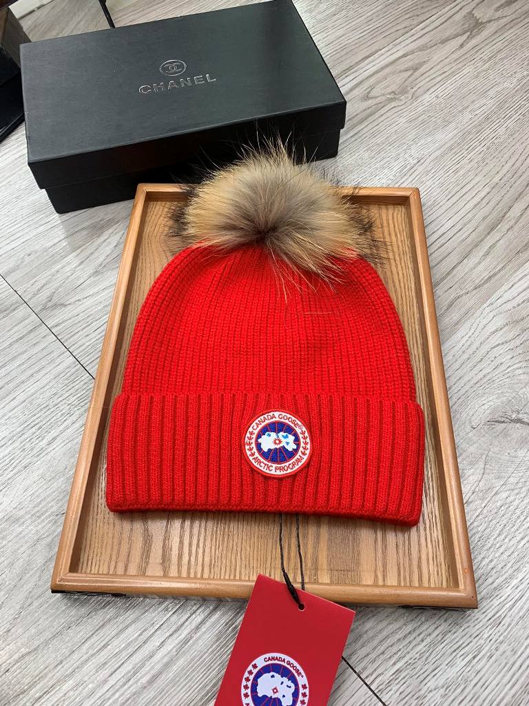 Canada Goose Beanies-005