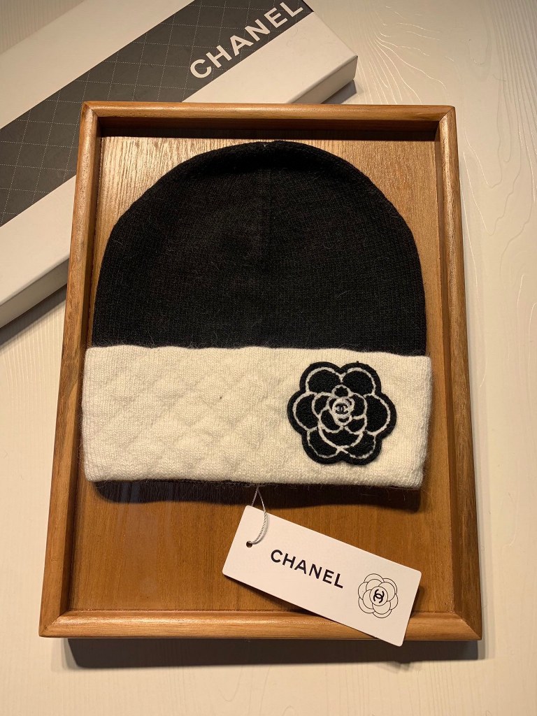 Chanel Beanies-008
