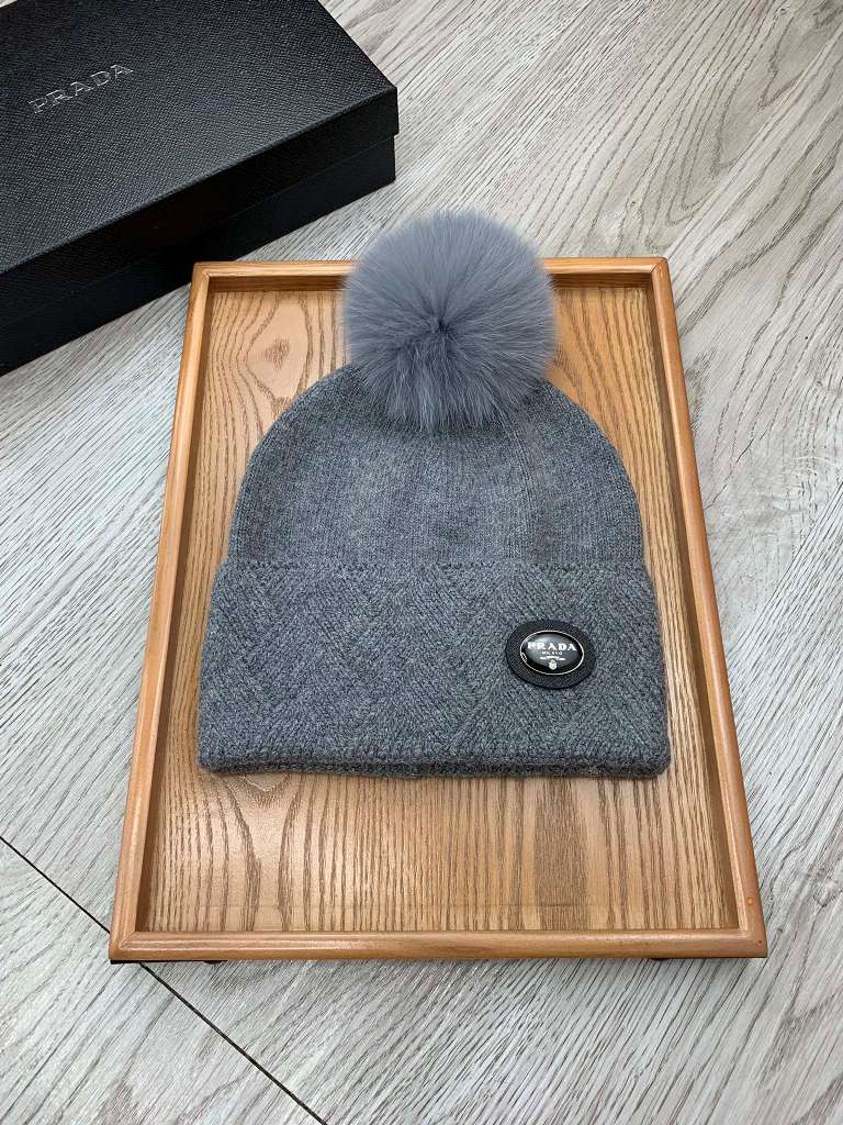 Prada Beanies-001