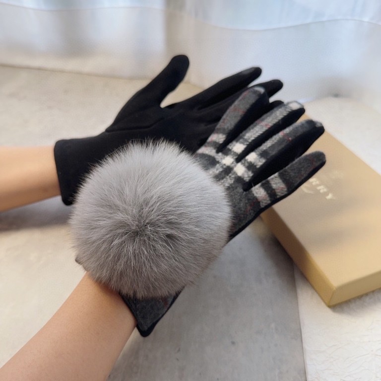 Burberry Gloves(AAA)-023